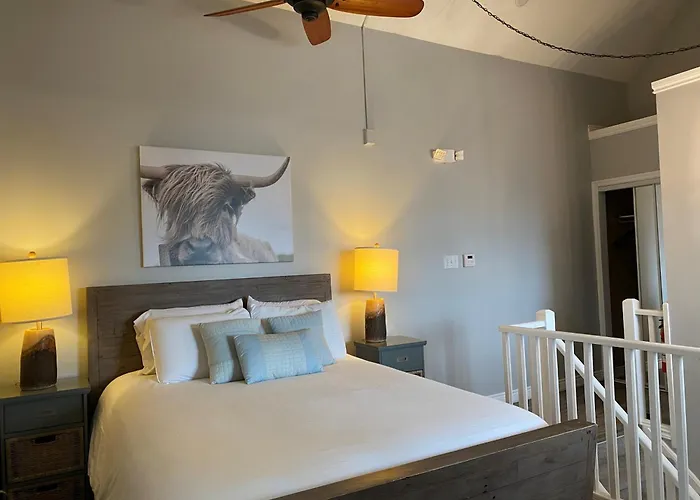 Blue Mountain 2 Story Studio Loft
